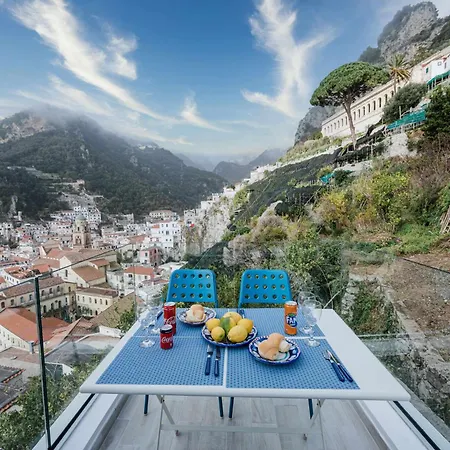 Blue Luxury House Vista Mozzafiato